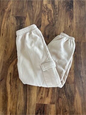 Women’s Beige Cargo Sweatpants